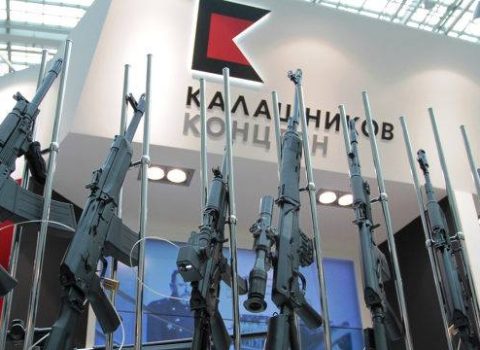“Kalaşnikov” atıcı silah istehsalını 40% ARTIRDI