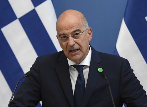 Yunanıstan XİN başçısı: “Türkiyə dənizlərdə öz qaydalarını təyin edə bilməz”