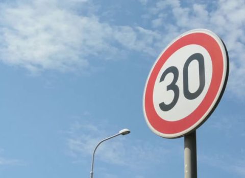 Paytaxtda 30 km/saat sürət limitli zona təşkil edilib – VİDEO
