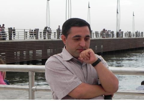 Azərbaycanlı şair infarkt keçirdi – FOTO