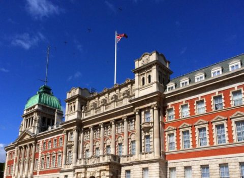 İranın müvəqqəti işlər vəkili Böyük Britaniya XİN-nə çağırıldı