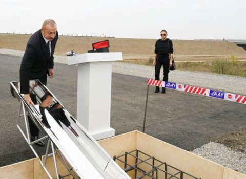 Prezident Füzulidə iki kəndin təməlini qoydu