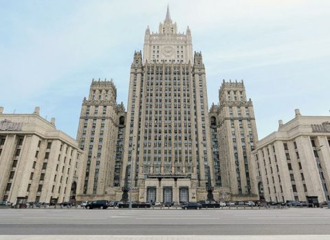 Makron Moskvanın Bakı və İrəvanla arasını vurur – Rusiya XİN