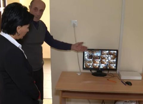 Direktor məktəbin avadanlıqlarını yeni iş yerinə aparıb? – VİDEO
