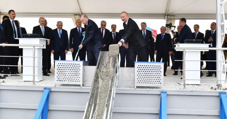 Cəbrayılda Qumlaq dəmir yolu stansiyasının təməli qoyuldu – YENİLƏNİB Cəbrayılda Qumlaq dəmir yolu stansiyasının təməli qoyuldu – YENİLƏNİB