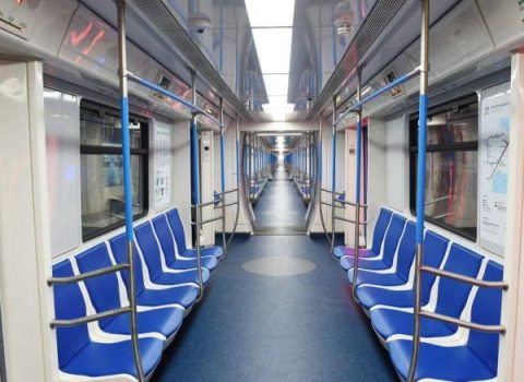 Bu metro vaqonlarında oturacaqlar istiqamətini dəyişir – VİDEO