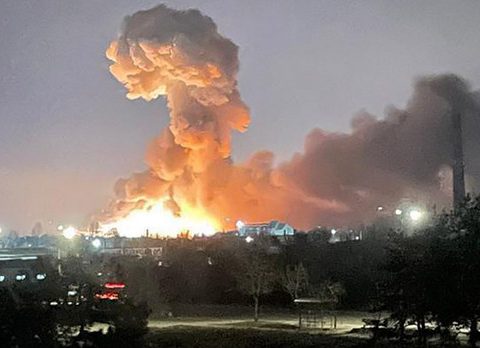 Səfir Zaporojyeyə raket hücumunu Gəncə terroruna bənzətdi – FOTO