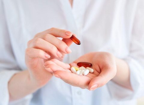 “Xəstələnən vaxt vitamin içmək təhlükəlidir” – Terapevt