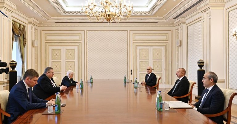 İlham Əliyev Rusiya Baş nazirinin müavinini qəbul etdi – YENİLƏNİB İlham Əliyev Rusiya Baş nazirinin müavinini qəbul etdi – YENİLƏNİB
