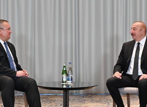 İlham Əliyev Rumıniyanın Baş naziri ilə görüşdü – YENİLƏNİB