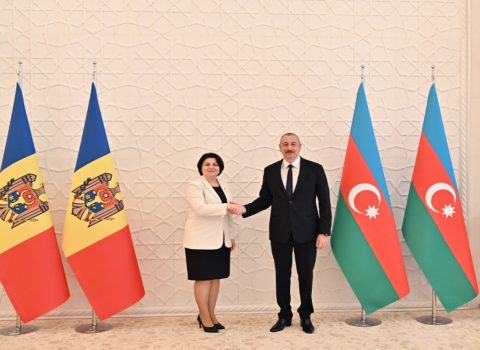 Azərbaycan Prezidentinin Moldovanın Baş naziri ilə təkbətək görüşü olub – YENİLƏNİB