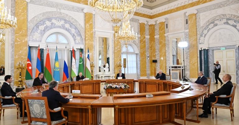 Sankt-Peterburqda MDB Dövlət Başçılarının qeyri-rəsmi görüşü keçirilib – YENİLƏNİB Sankt-Peterburqda MDB Dövlət Başçılarının qeyri-rəsmi görüşü keçirilib – YENİLƏNİB