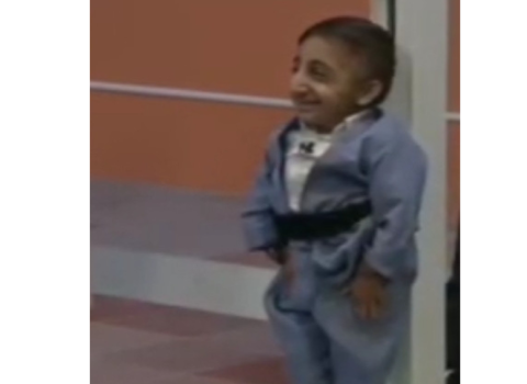 Dünyanın ən qısa boylu adamı İranda müəyyən edildi – VİDEO