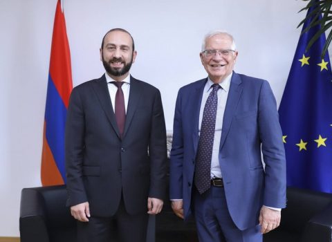 Ermənistan XİN başçısı Aİ rəsmisi ilə Cənubi Qafqazdakı vəziyyəti müzakirə edib