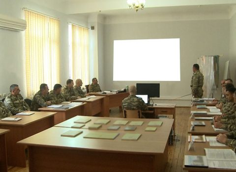 Azərbaycan hərbçilərinin komanda-qərargah təlimi keçirilir