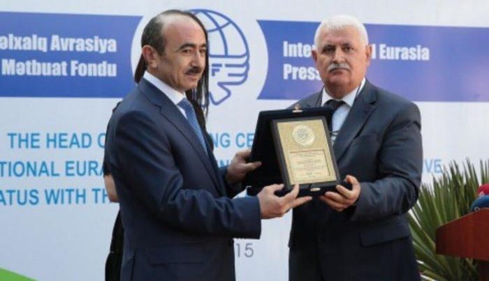 Əli Həsənovun TÜKƏNƏN UMUDU Əli Həsənovun TÜKƏNƏN UMUDU