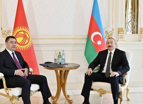 Azərbaycan və Qırğızıstan prezidentlərinin görüşü başladı