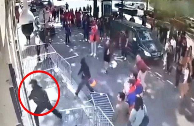 Azərbaycanın Fransadakı səfirliyinə basqın edən erməninin məhkəməsinin vaxtı məlum oldu – FOTO Azərbaycanın Fransadakı səfirliyinə basqın edən erməninin məhkəməsinin vaxtı məlum oldu – FOTO