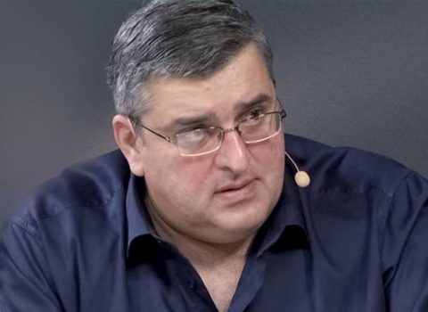 Gürcü politoloq: “Ruben Vardanyanın layihəsi tamamilə DAĞILIR”