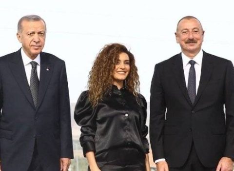 Çinarə Prezidentin onu səhnəyə dəvət etməsindən danışdı – VİDEO