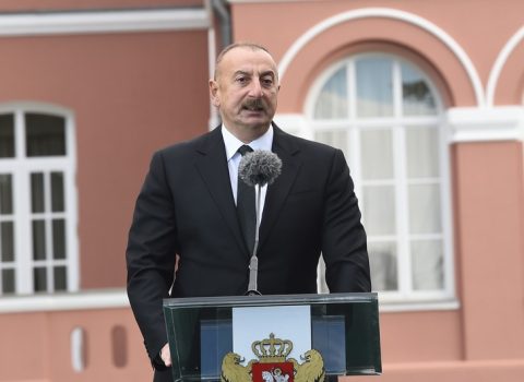 İlham Əliyev: “Azərbaycan Gürcüstana 3 milyard dollardan çox sərmayə qoyub”