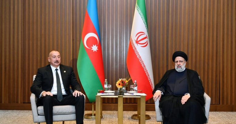İlham Əliyev İbrahim Rəisi ilə görüşdü – FOTOLAR / YENİLƏNİB İlham Əliyev İbrahim Rəisi ilə görüşdü – FOTOLAR / YENİLƏNİB