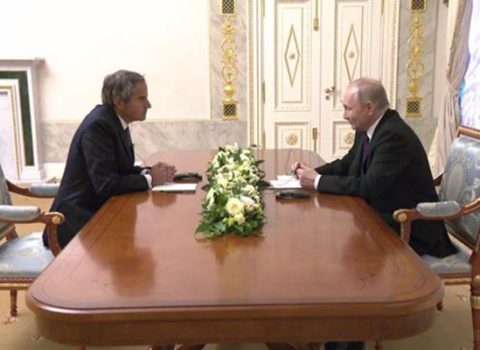 Putin MAQATE rəhbəri ilə GÖRÜŞDÜ