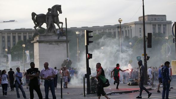 Paris küçələrində qarşıdurma – VİDEO Paris küçələrində qarşıdurma – VİDEO