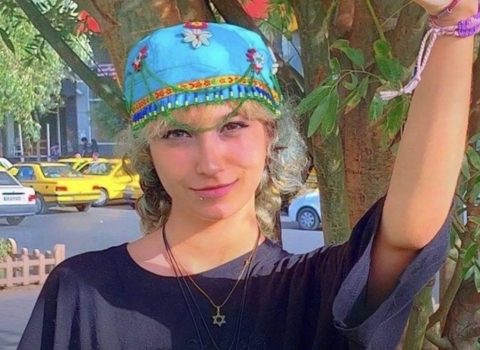 İran xüsusi xidmət orqanları Türkiyədən İslam ölkəsinə gələn yəhudi qadını HƏBS ETDİ