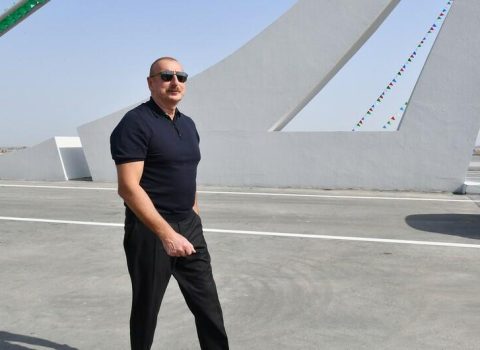 Prezident Ağdamda dəmir yolu xəttinə baxış keçirdi – YENİLƏNİB