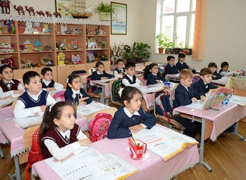 Bütün şagirdlər üçün məktəb geyimi pulsuz ola bilər – VACİB AÇIQLAMA