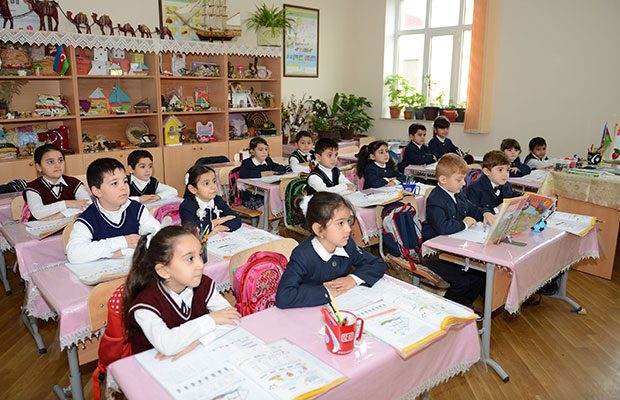 Bütün şagirdlər üçün məktəb geyimi pulsuz ola bilər – VACİB AÇIQLAMA
