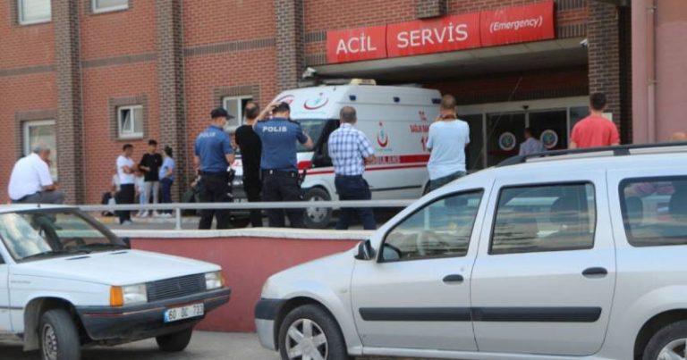 Türkiyədə 50 xəstəxana işçisi yeməkdən ZƏHƏRLƏNDİ Türkiyədə 50 xəstəxana işçisi yeməkdən ZƏHƏRLƏNDİ