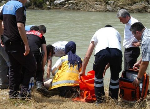 Su arxına düşən 82 yaşlı kişi ÖLDÜ