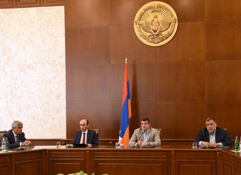 “Biz Qarabağı ermənilərin gələcək nəsillərinə ötürməyə borcluyuq” – Vardanyan