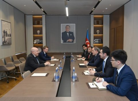 Ceyhun Bayramov Putinin xüsusi nümayəndəsi ilə görüşdü