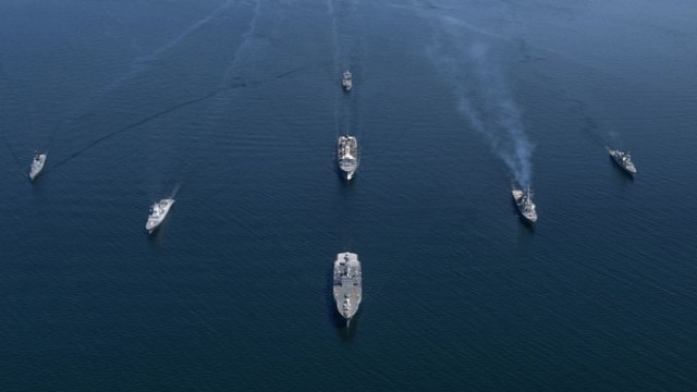 NATO gəmiləri Baltik dənizinə daxil oldu