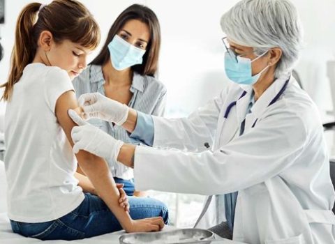 Koronavirus peyvəndi uşaq ölümlərini ARTIRDI
