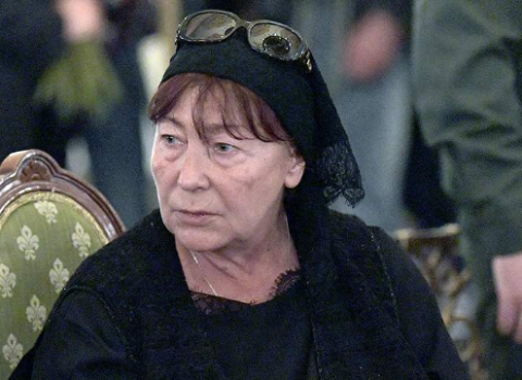 Məşhur rejissorun həyat yoldaşı yanğında ÖLDÜ