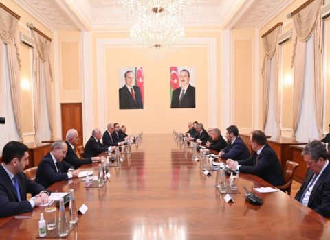 Əli Əsədov Tatarıstan Prezidenti ilə görüşdü