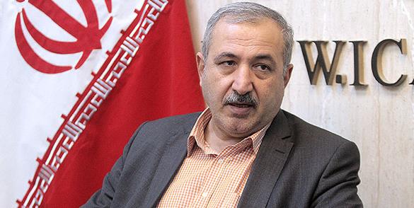 İranlı deputat: “İnsanları güllələməyi sizə kim əmr edib?”