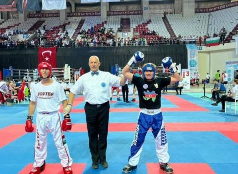 Eduard Məmmədov ikiqat Avropa çempionu OLDU