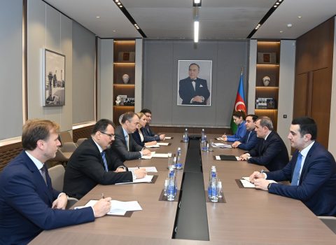 Ceyhun Bayramov Toivo Klaar ilə görüşdü