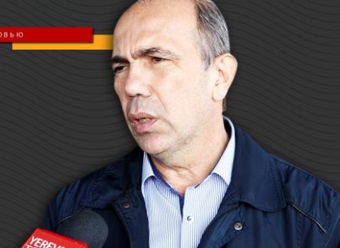“Əliyev bizim hakimiyyətdən fərqli olaraq ağıllı davranır” – Manvelyan