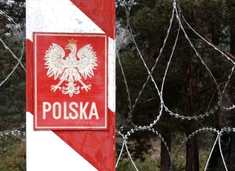 Polşa Rusiya ilə sərhəddə sədd ÇƏKİR