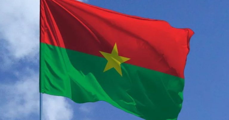 Burkina-Fasoda Fransa əleyhinə nümayiş keçirildi – Qoşunların ölkədən çıxarılması tələb edildi