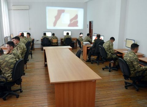 Hərbi hissələrin komanda-qərargah təlimləri keçirilir – FOTO