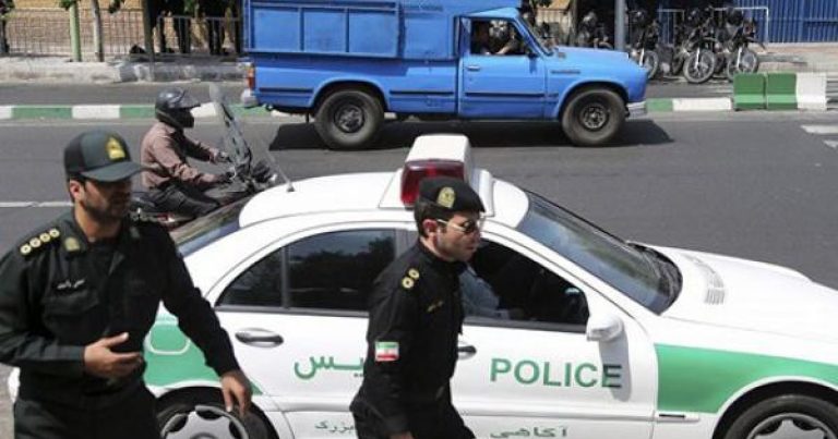 İranda 4 polis əməkdaşı ÖLDÜRÜLDÜ İranda 4 polis əməkdaşı ÖLDÜRÜLDÜ