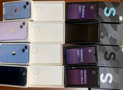 Bakıda mağazadan 24 min manatlıq telefon oğurlanıb – VİDEO