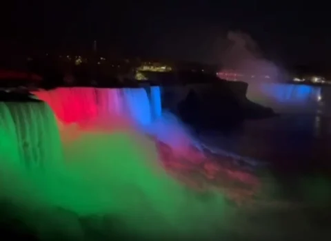 Niaqara şəlaləsi Azərbaycan bayrağının rənglərində işıqlandırıldı – VİDEO